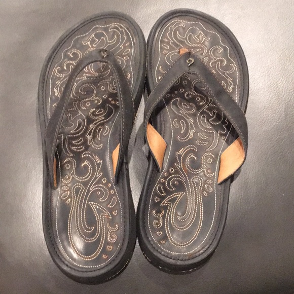 olukai womens sandals